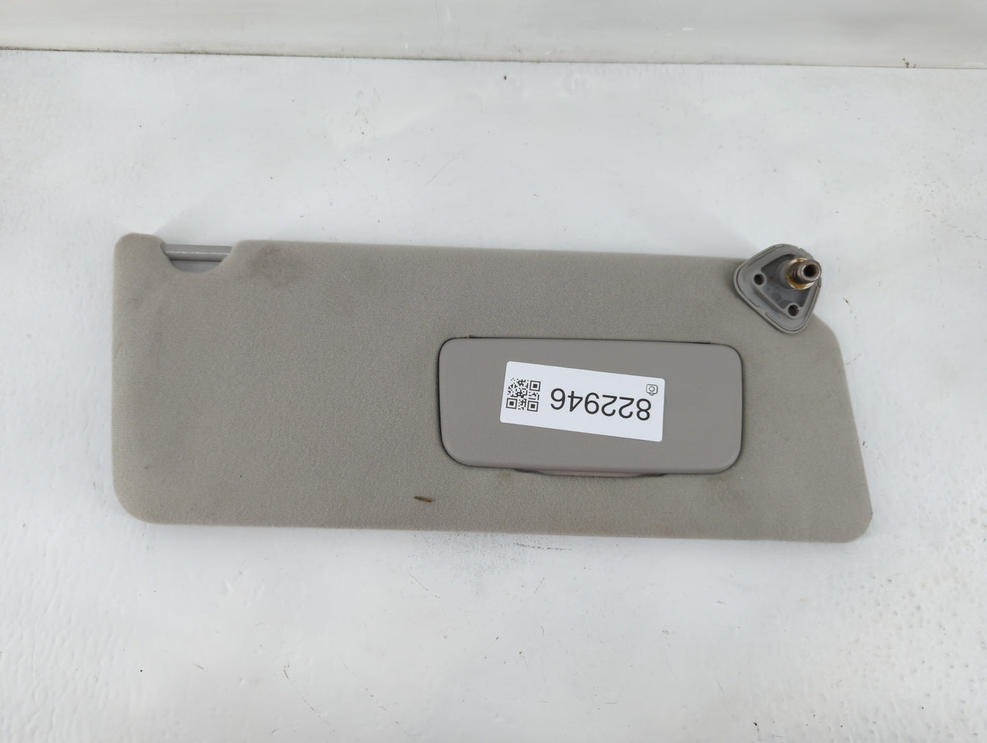 2002-2006 Toyota Camry Sun Visor Shade Replacement Passenger Right Mirror Fits Fits 2002 2003 2004 2005 2006 OEM Used Auto P