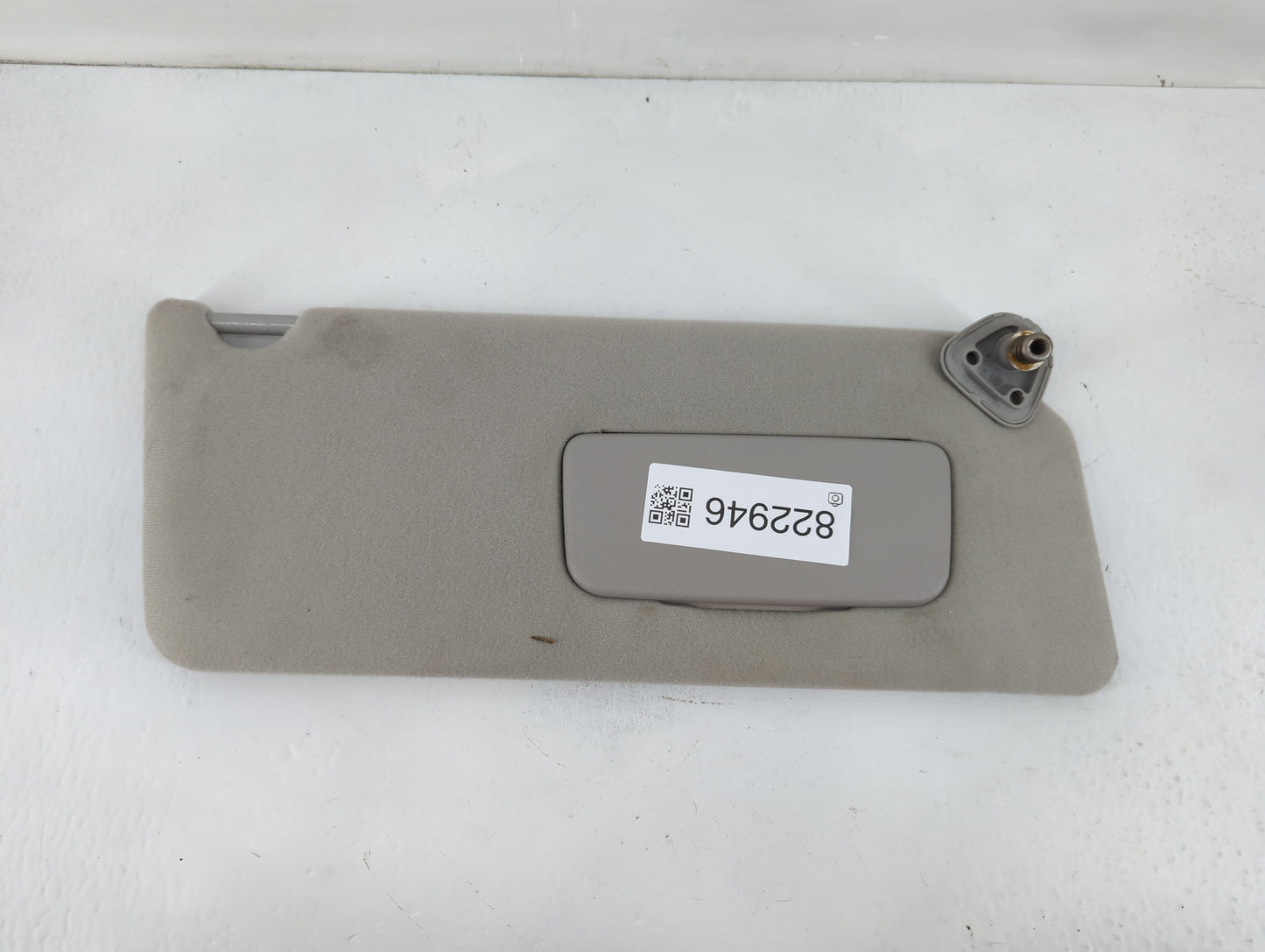 2002-2006 Toyota Camry Sun Visor Shade Replacement Passenger Right Mirror Fits Fits 2002 2003 2004 2005 2006 OEM Used Auto P