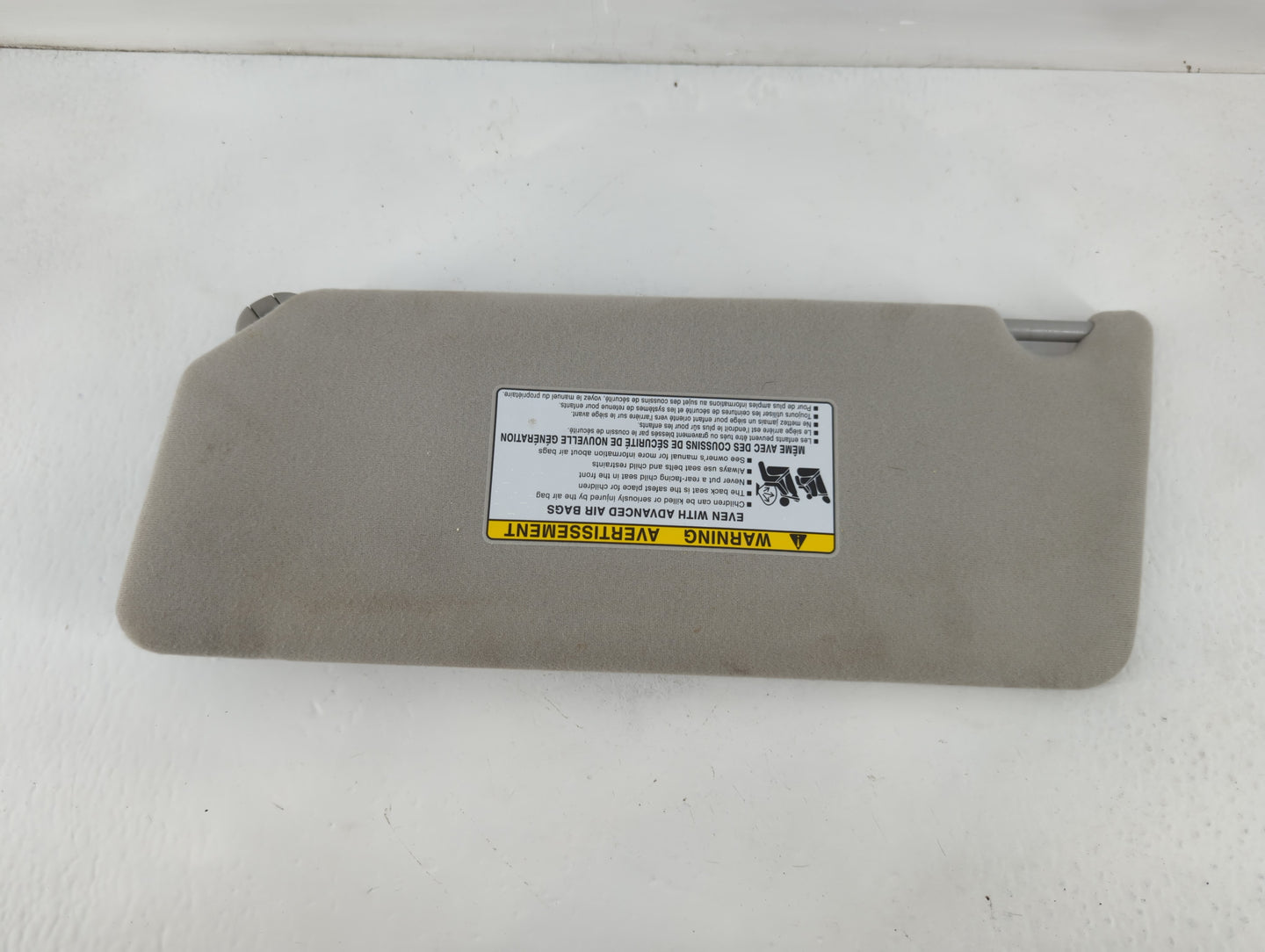 2002-2006 Toyota Camry Sun Visor Shade Replacement Passenger Right Mirror Fits Fits 2002 2003 2004 2005 2006 OEM Used Auto P