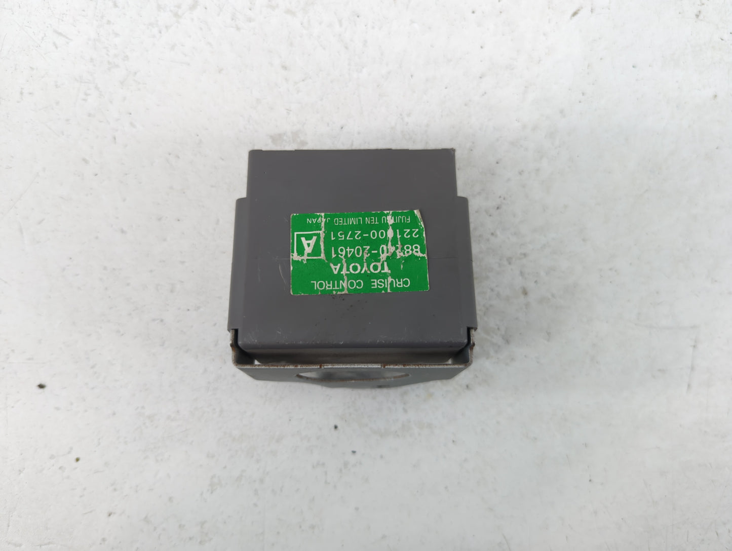 2003-2005 Toyota Celica PCM Engine Control Computer ECU ECM PCU OEM P/N:88240-20461 Fits Fits 2003 2004 2005 OEM Used Auto P