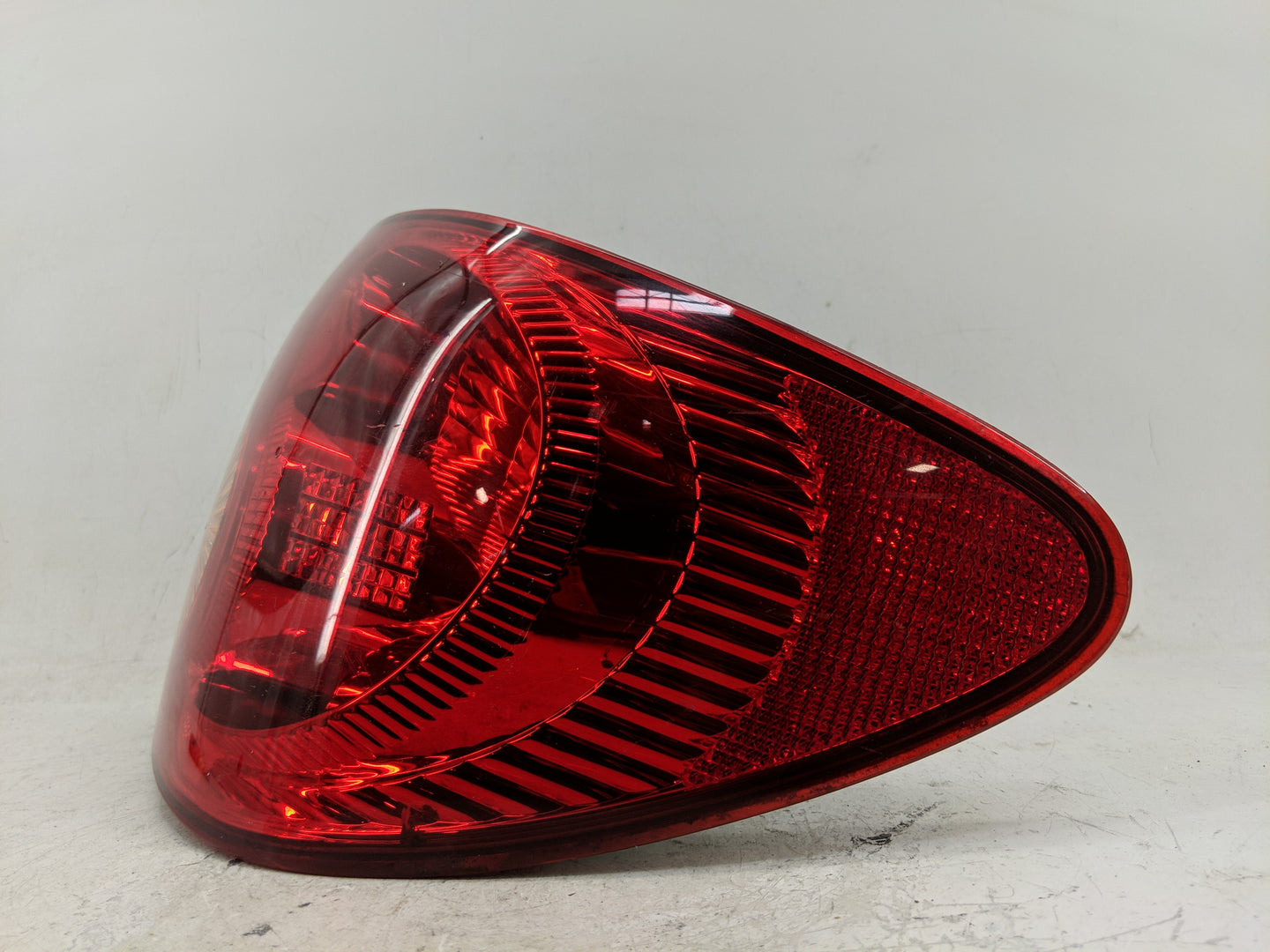 2004-2008 Toyota Corolla Tail Light Assembly Passenger Right OEM Fits Fits 2004 2005 2006 2007 2008 OEM Used Auto Parts - Oe