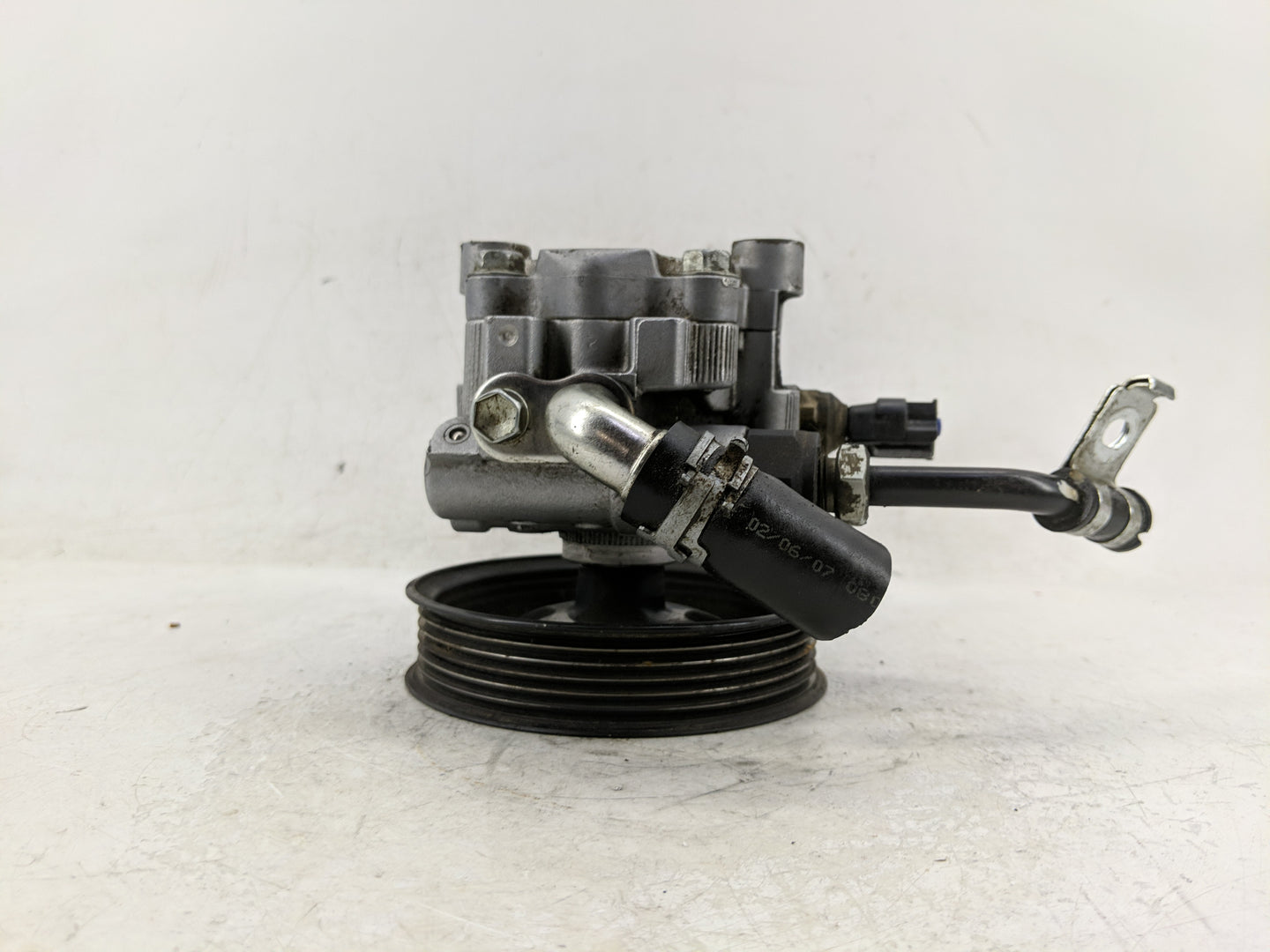2003-2008 Toyota Corolla Power Steering Column Pump Oem - Oemusedautoparts1.com