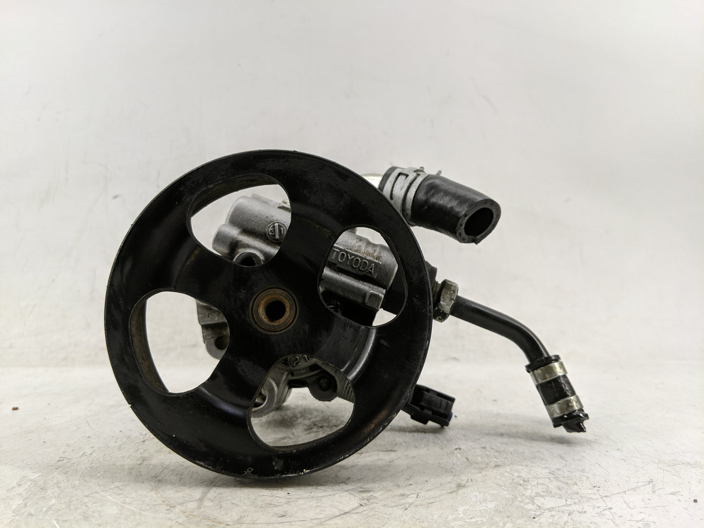 2003-2008 Toyota Corolla Power Steering Column Pump Oem - Oemusedautoparts1.com