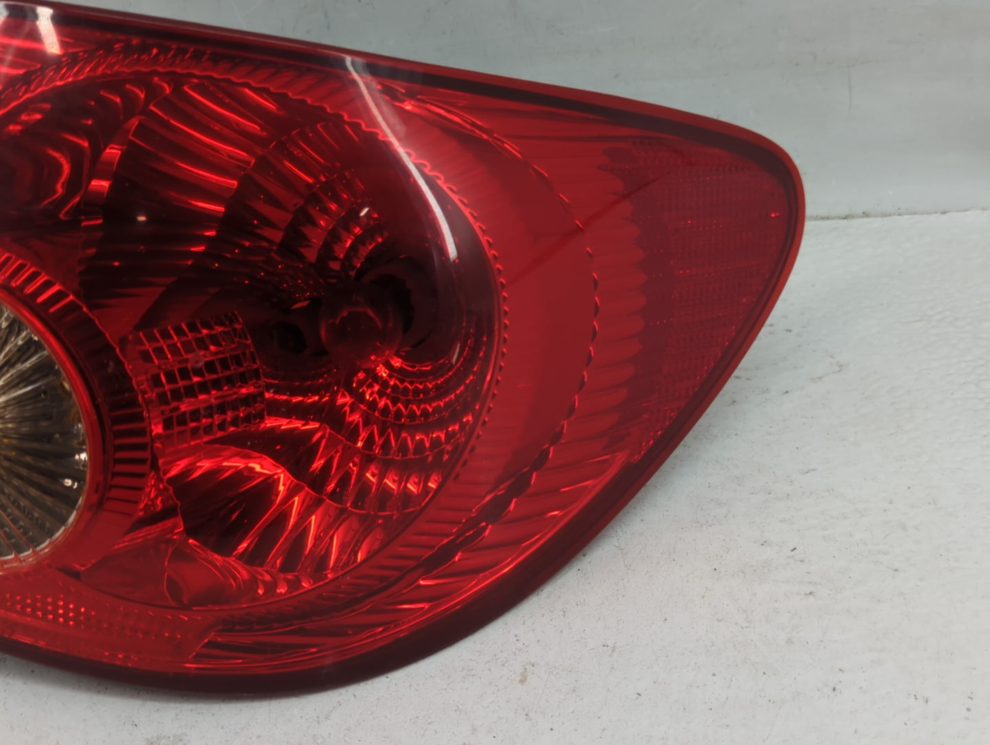 2004-2008 Toyota Corolla Tail Light Assembly Passenger Right OEM Fits Fits 2004 2005 2006 2007 2008 OEM Used Auto Parts - Oe