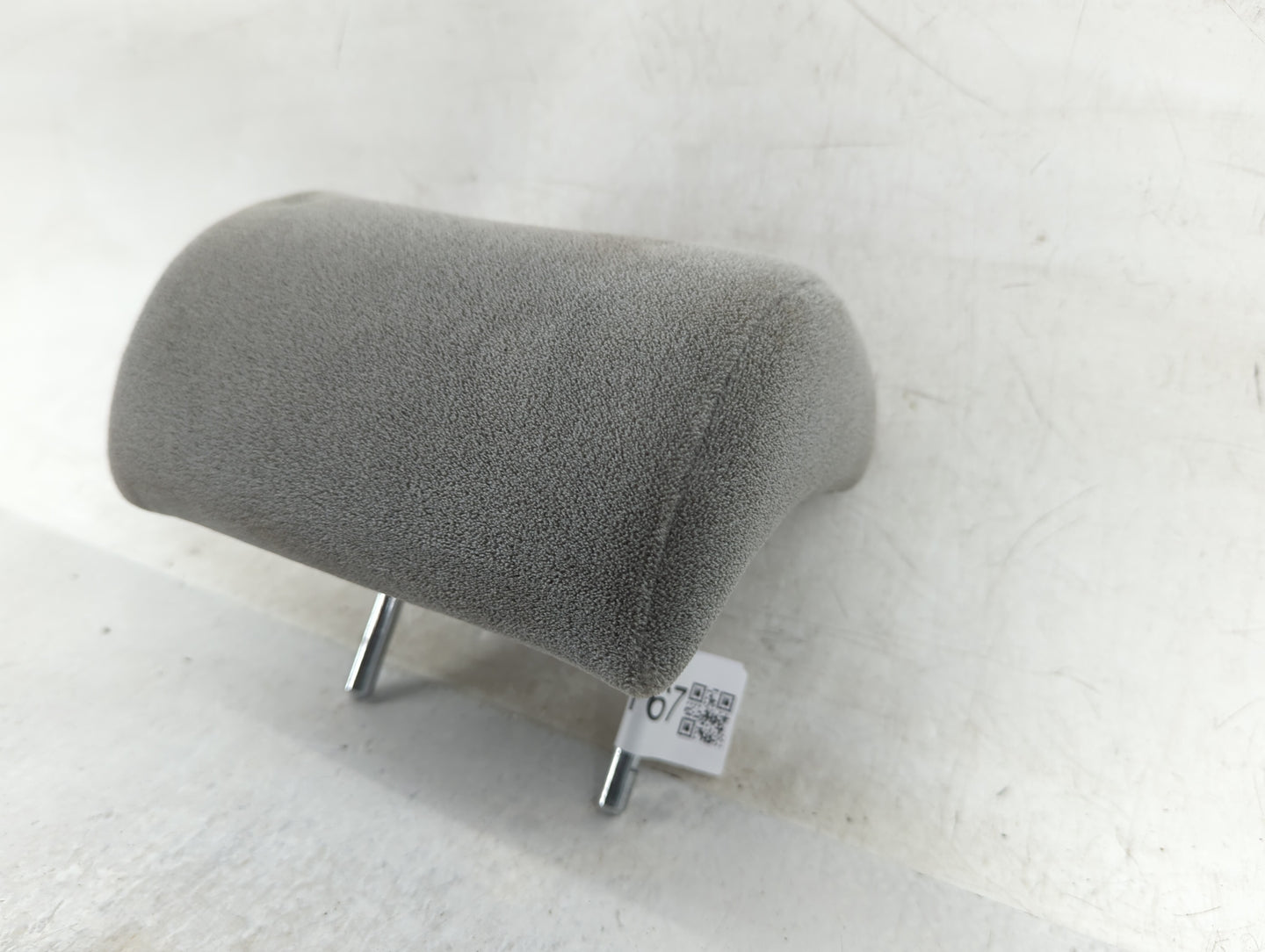 2005 Toyota Corolla Headrest Head Rest Rear Center Seat Fits OEM Used Auto Parts - Oemusedautoparts1.com