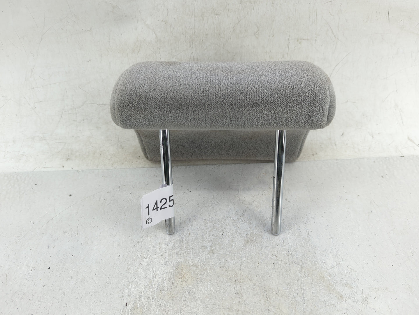 2005 Toyota Corolla Headrest Head Rest Rear Center Seat Fits OEM Used Auto Parts - Oemusedautoparts1.com