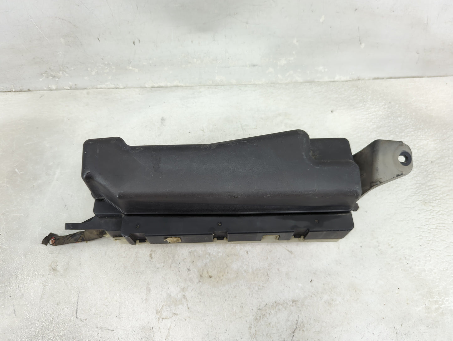 2005-2008 Toyota Corolla Fusebox Fuse Box Panel Relay Module Fits Fits 2005 2006 2007 2008 OEM Used Auto Parts - Oemusedauto