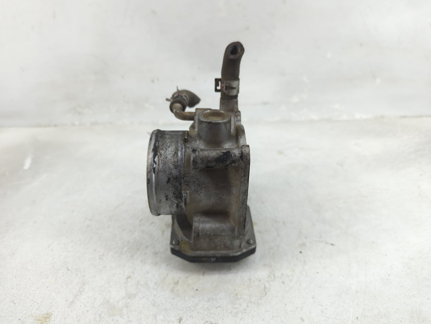 2005-2008 Toyota Corolla Throttle Body P/N:22030-0D031 Fits Fits 2005 2006 2007 2008 OEM Used Auto Parts - Oemusedautoparts1