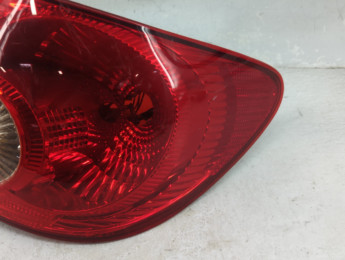 2004-2008 Toyota Corolla Tail Light Assembly Passenger Right OEM Fits Fits 2004 2005 2006 2007 2008 OEM Used Auto Parts - Oe