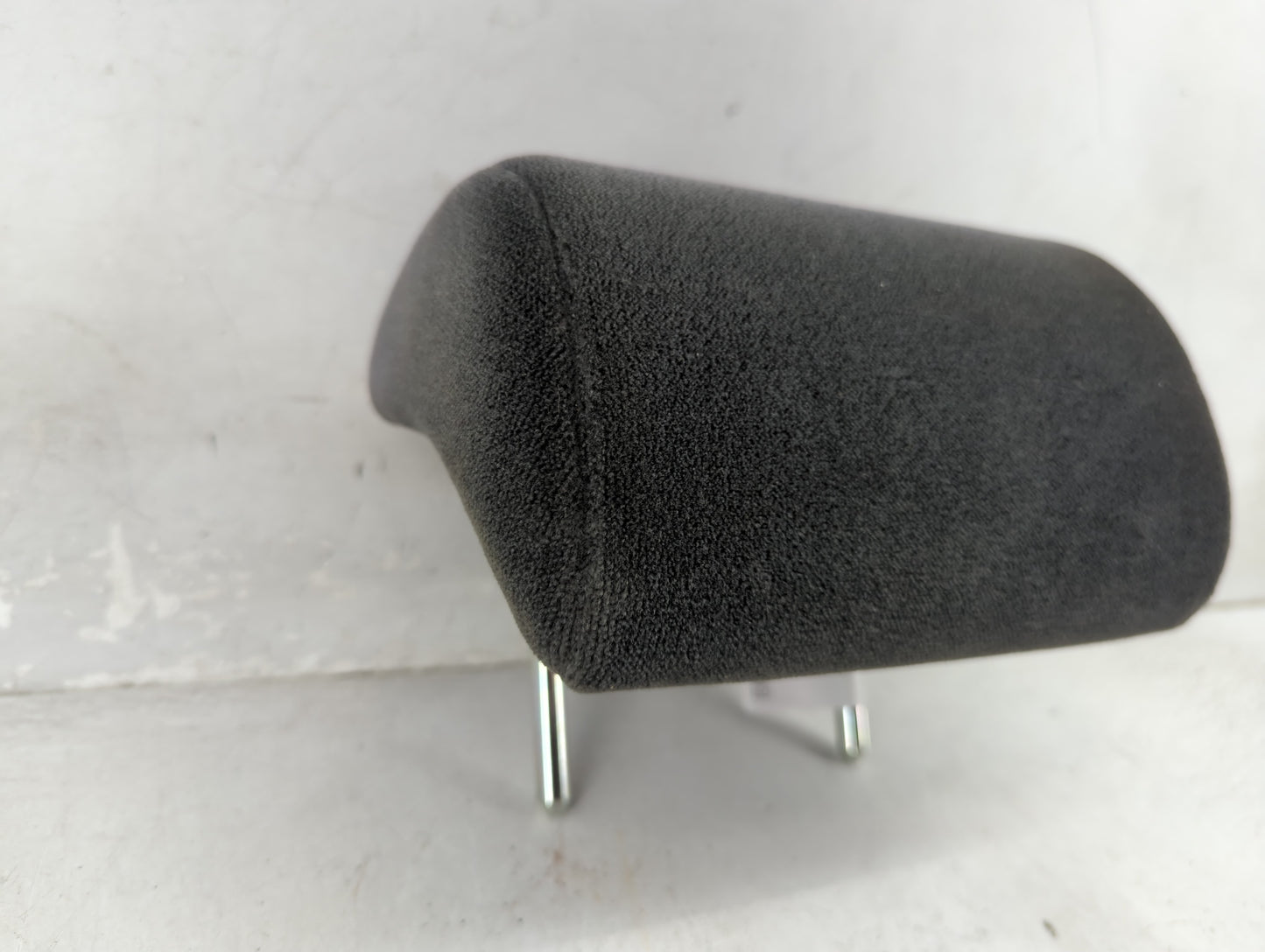 2005-2008 Toyota Corolla Headrest Head Rest Rear Center Seat Fits Fits 2005 2006 2007 2008 OEM Used Auto Parts - Oemusedauto