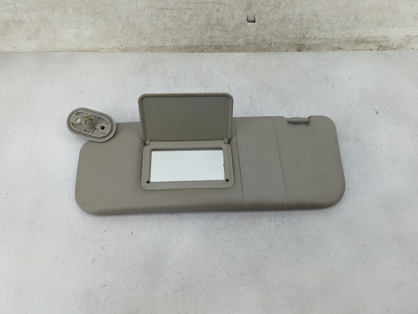 2005 Toyota Corolla Sun Visor Shade Replacement Driver Left Mirror Fits OEM Used Auto Parts - Oemusedautoparts1.com