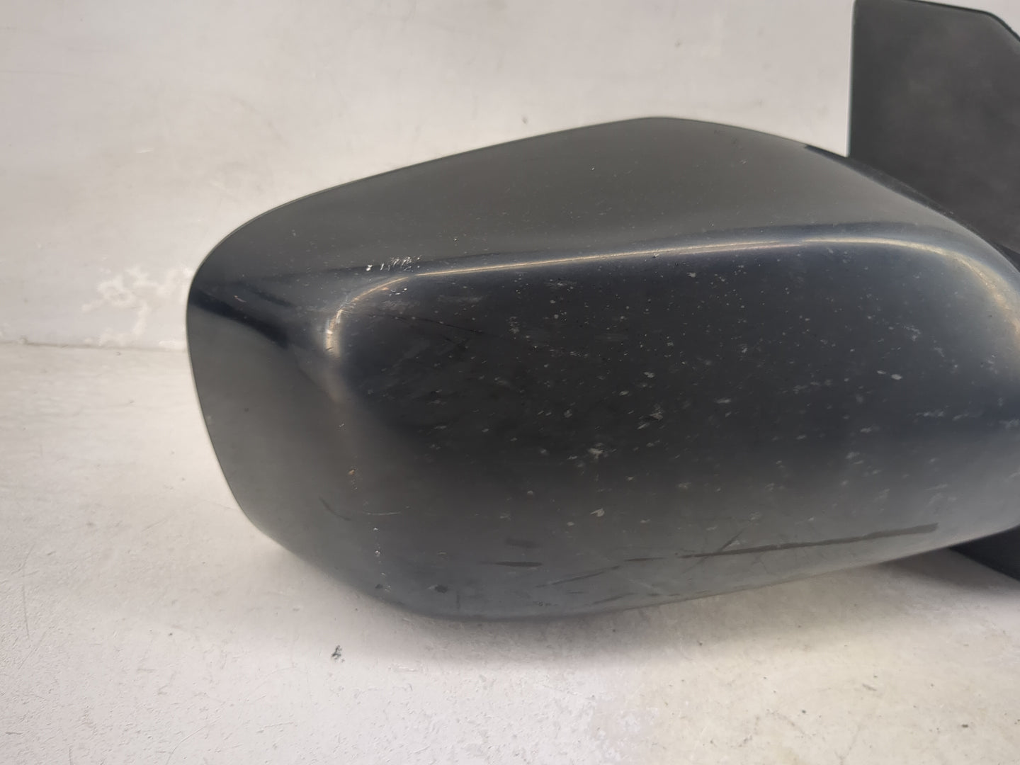 2003-2008 Toyota Corolla Passenger Side View Mirror - Right Door Mirror OEM Used - Oemusedautoparts1.com