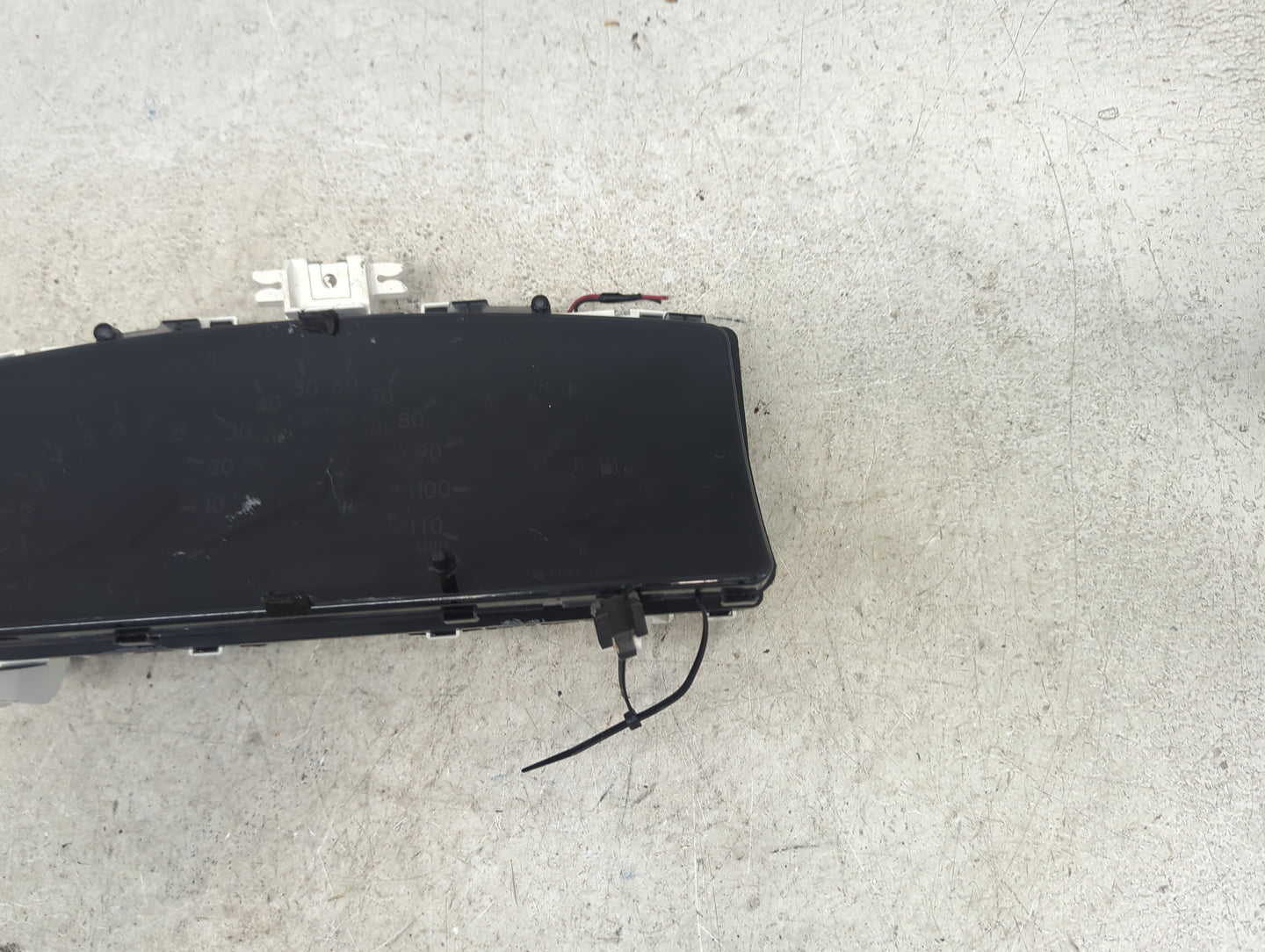 2004-2008 Toyota Corolla Instrument Cluster Speedometer Gauges P/N:83800-02D90-00 Miles: Fits Fits 2004 2005 2006 2007 2008 