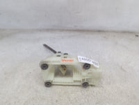 2005 Toyota Corolla Floor Console Assembly Shifter - Oemusedautoparts1.com