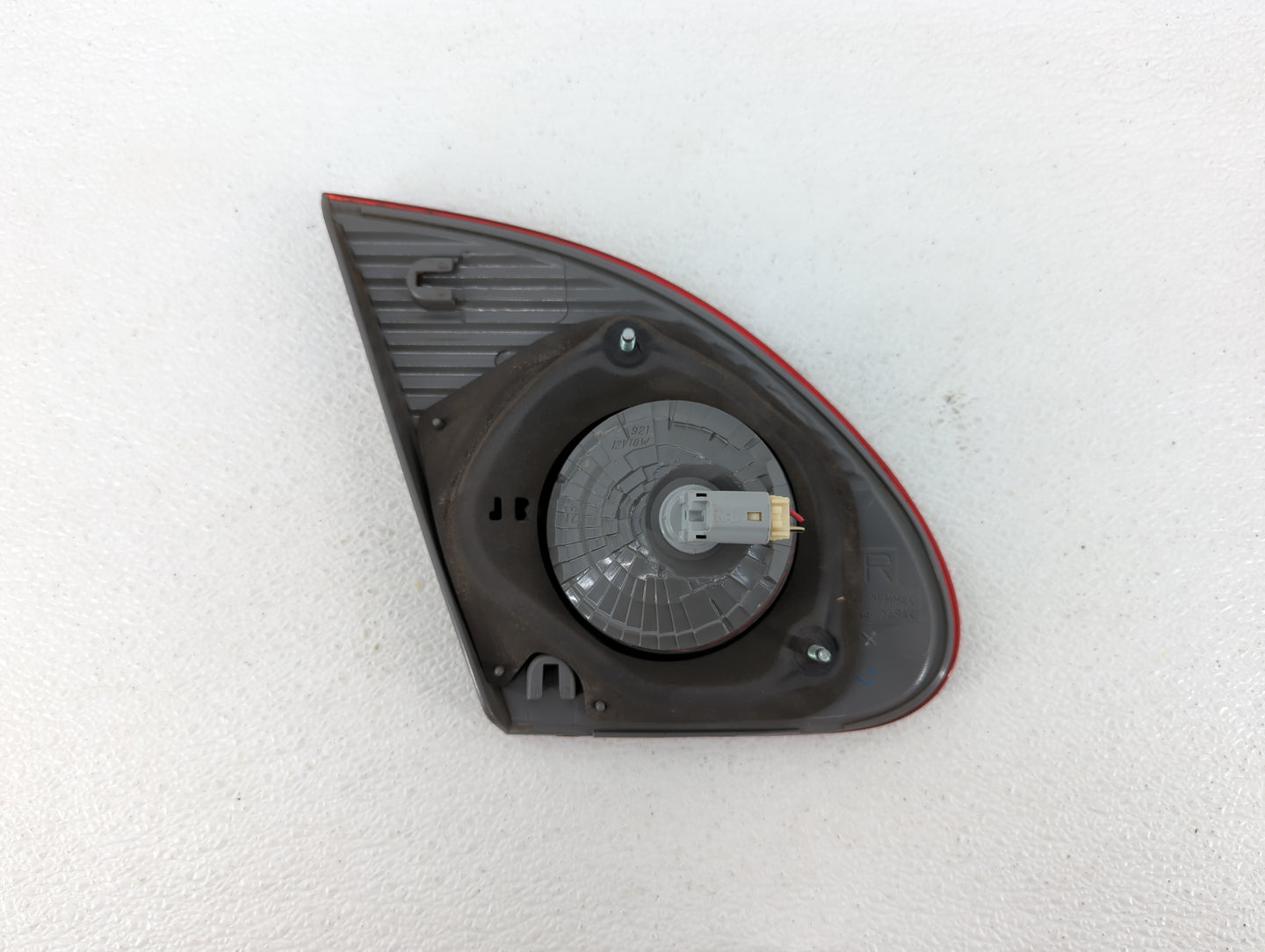 2003-2008 Toyota Corolla Tail Light Assembly Passenger Right OEM P/N:921 12V18W Fits Fits 2003 2004 2005 2006 2007 2008 OEM 