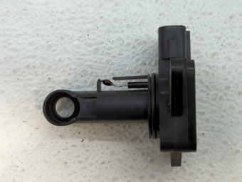 compare product 2003-2008 Toyota Corolla Mass Air Flow Meter Maf