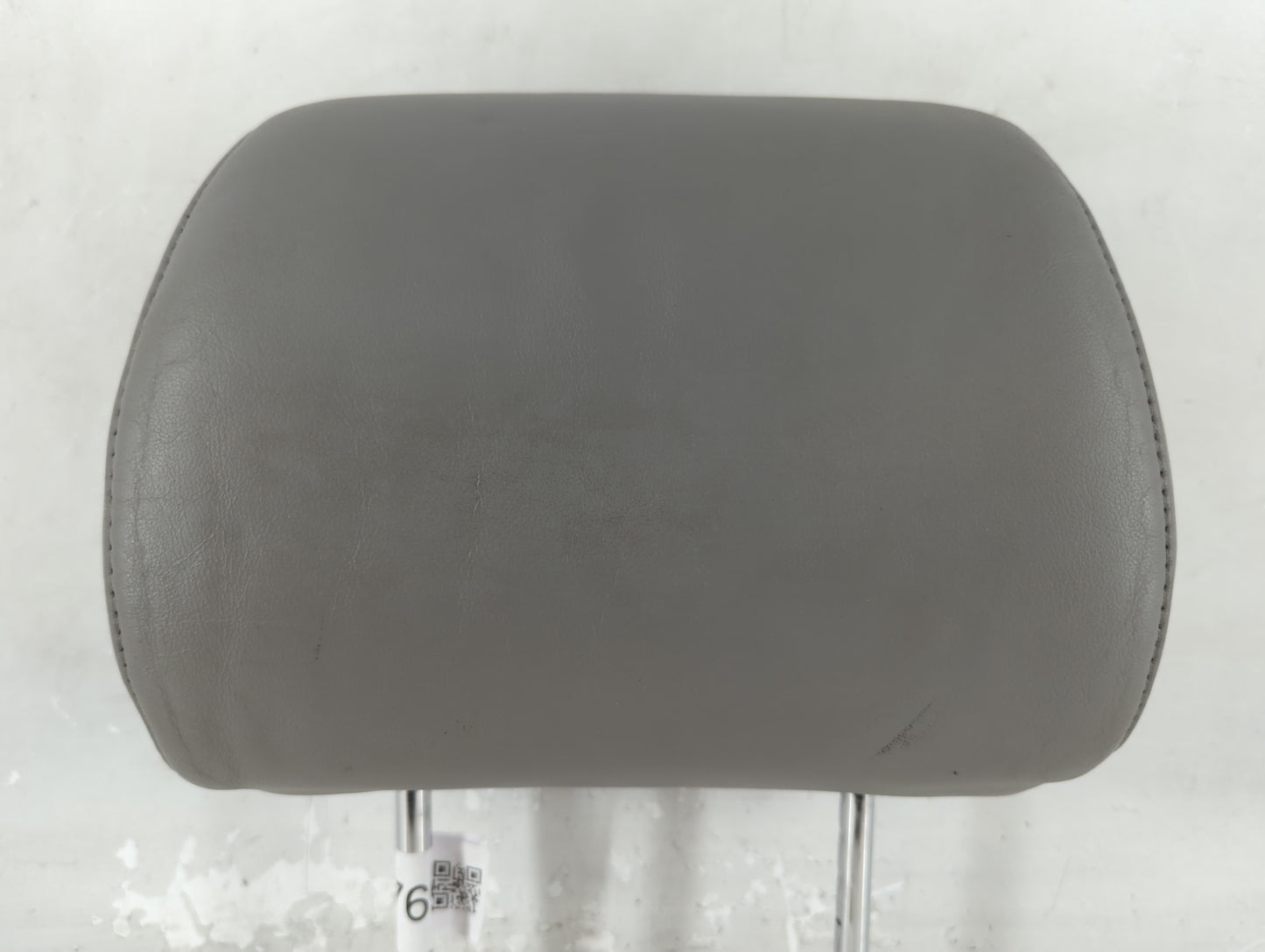 2004-2007 Toyota Highlander Headrest Head Rest Front Driver Passenger Seat Fits Fits 2004 2005 2006 2007 OEM Used Auto Parts