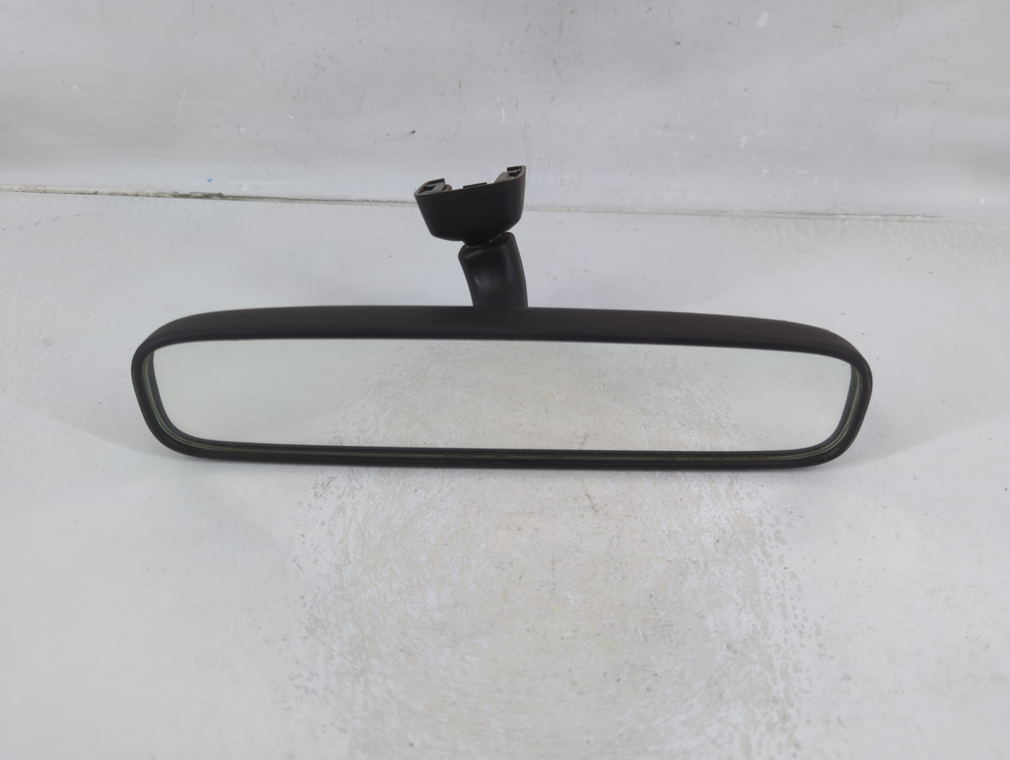 2001-2010 Toyota Highlander Interior Rear View Mirror Replacement OEM P/N:E4012198 Fits OEM Used Auto Parts - Oemusedautopar