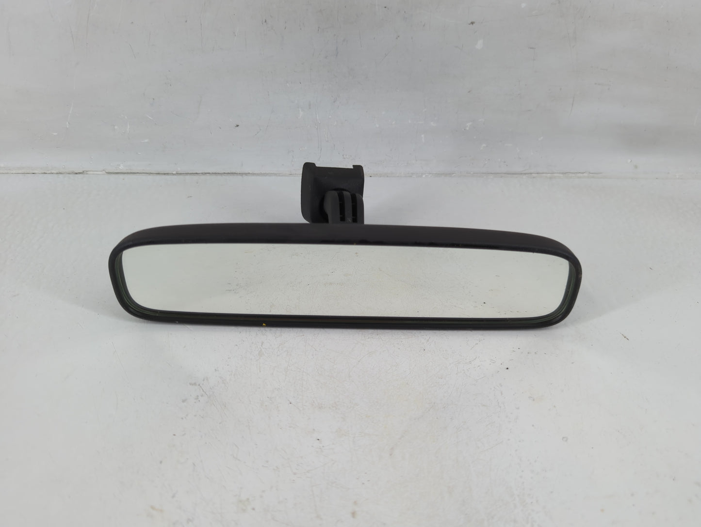 2001-2010 Toyota Highlander Interior Rear View Mirror Replacement OEM P/N:E4022198 Fits OEM Used Auto Parts - Oemusedautopar