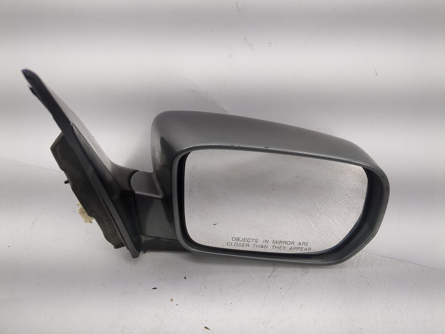 2001-2007 Toyota Highlander Passenger Side View Mirror - Right Door Mirror OEM Used - Oemusedautoparts1.com
