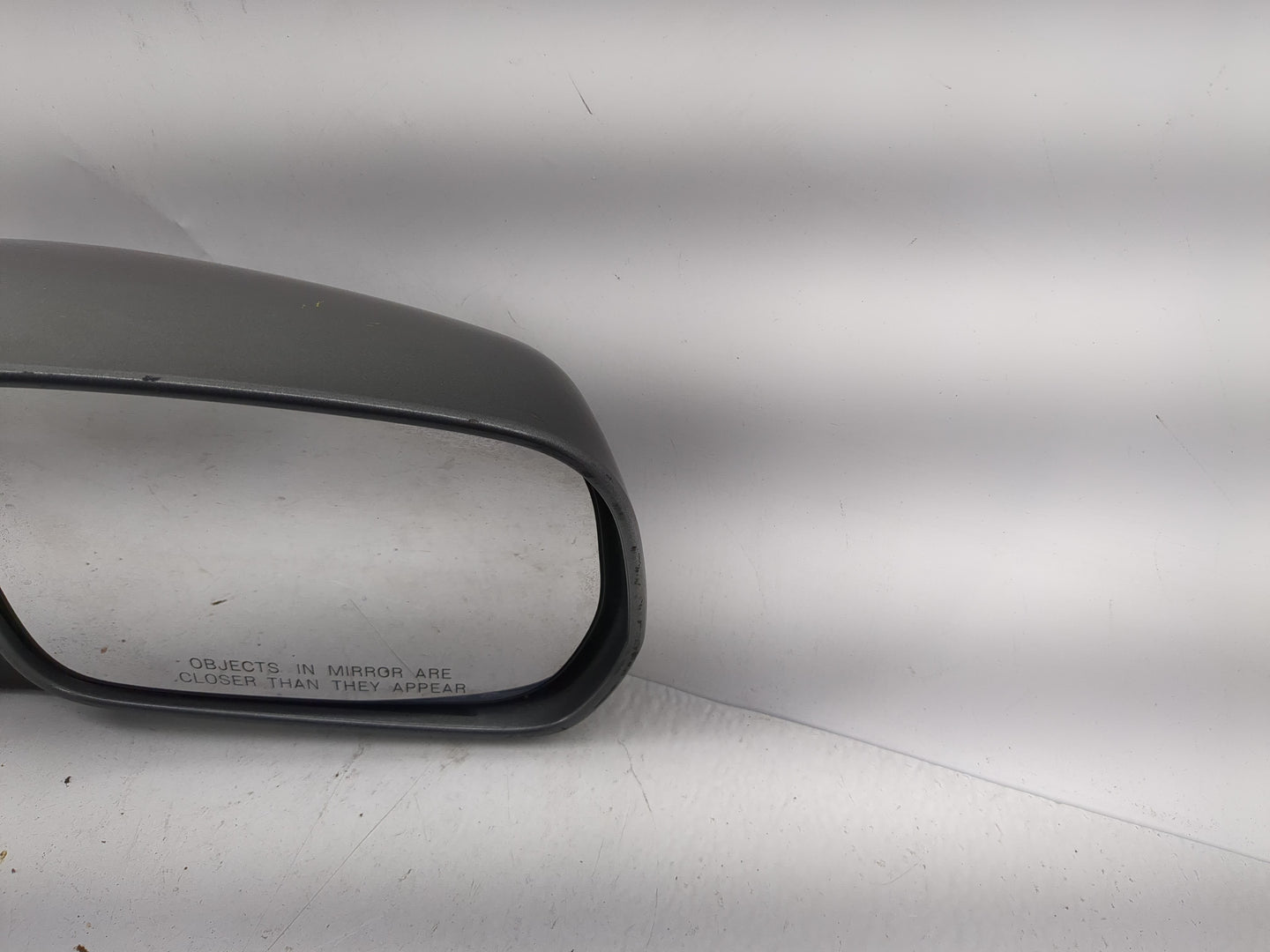 2001-2007 Toyota Highlander Passenger Side View Mirror - Right Door Mirror OEM Used - Oemusedautoparts1.com