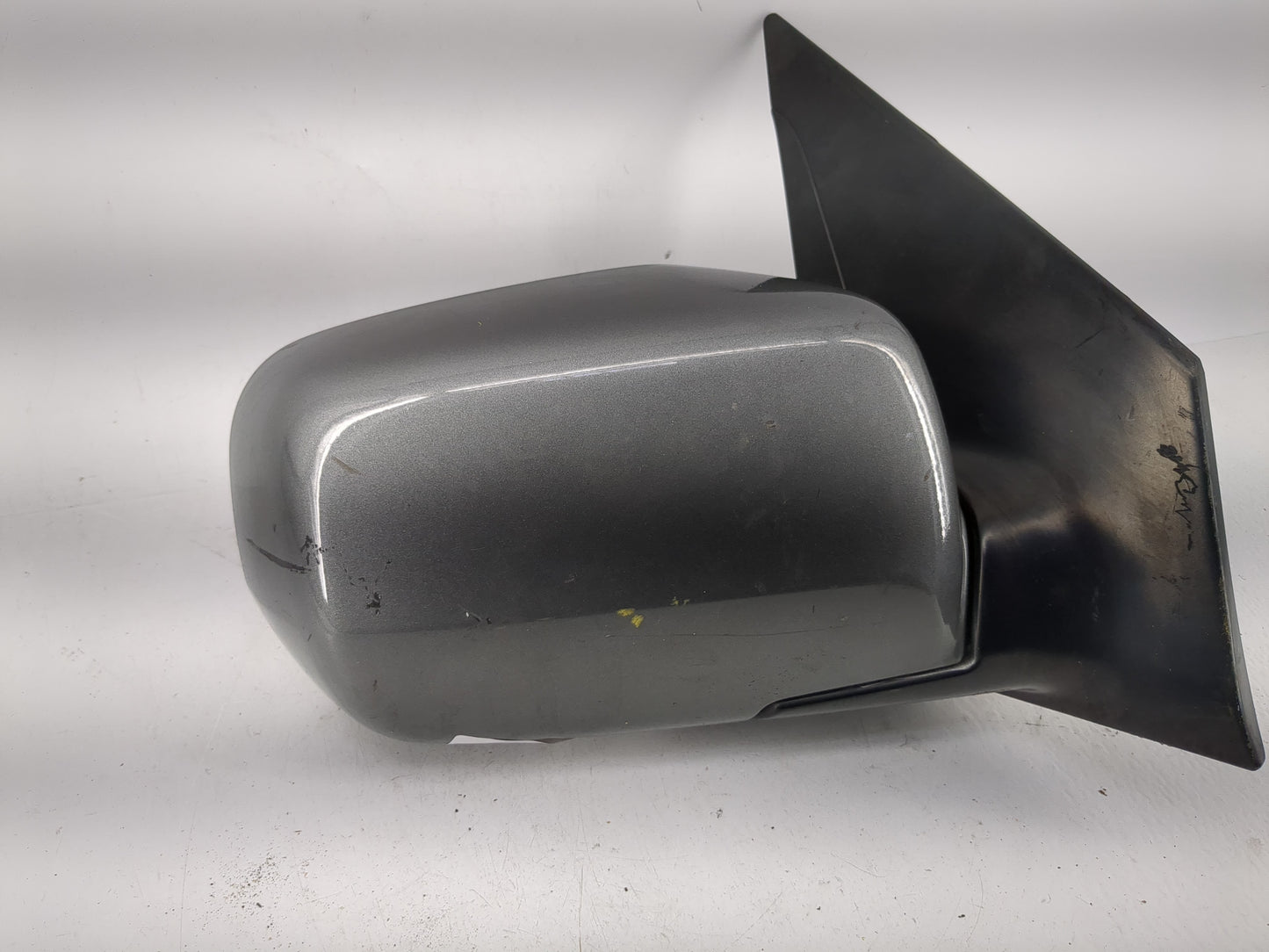 2001-2007 Toyota Highlander Passenger Side View Mirror - Right Door Mirror OEM Used - Oemusedautoparts1.com