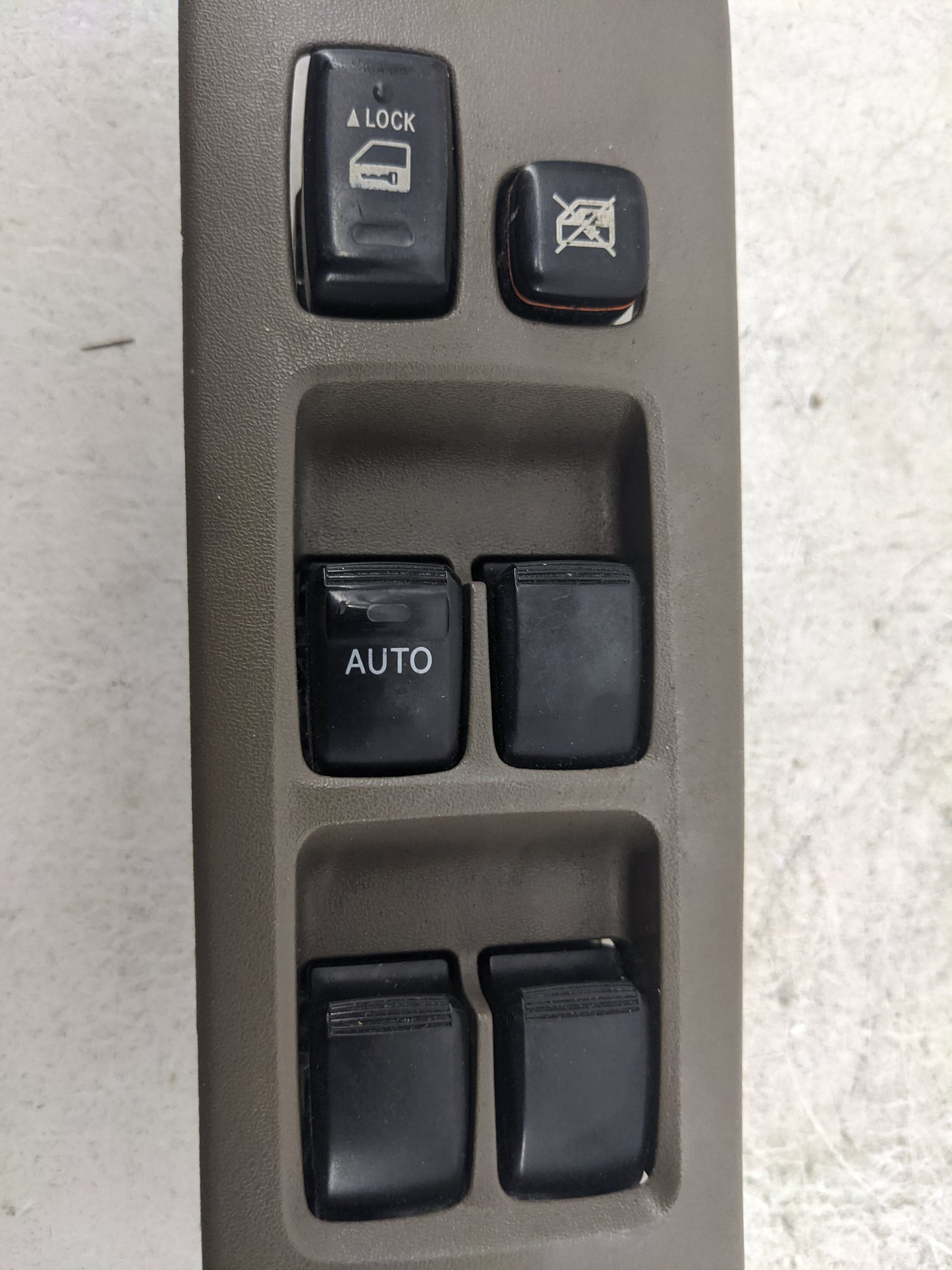 2005-2007 Toyota Highlander Master Power Window Switch Replacement Driver Side Left P/N:74240-48100 Fits Fits 2005 2006 2007