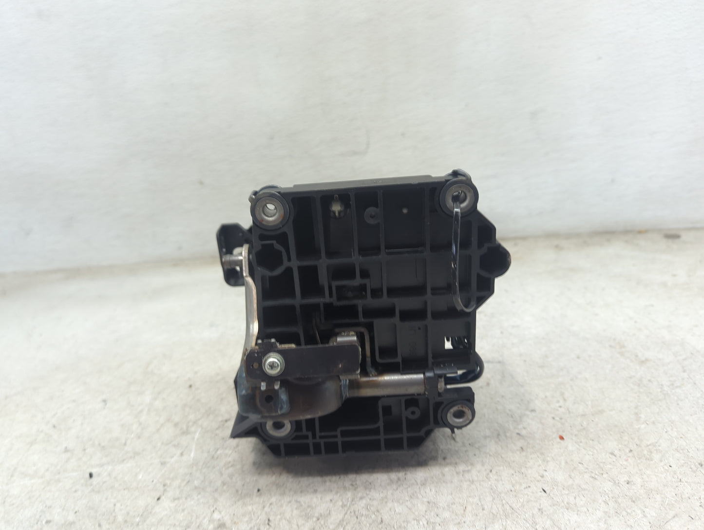 2005 Toyota Highlander Floor Console Assembly Shifter - Oemusedautoparts1.com