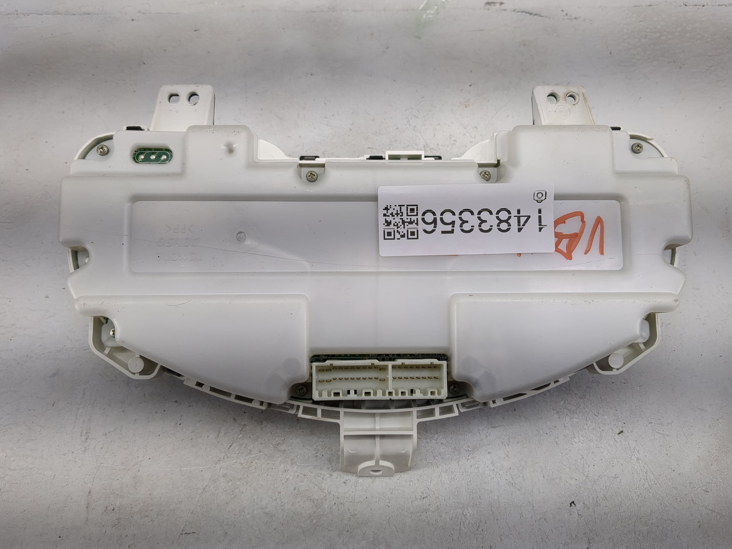 2004-2007 Toyota Highlander Instrument Cluster Speedometer Gauges Miles: Fits Fits 2004 2005 2006 2007 OEM Used Auto Parts -