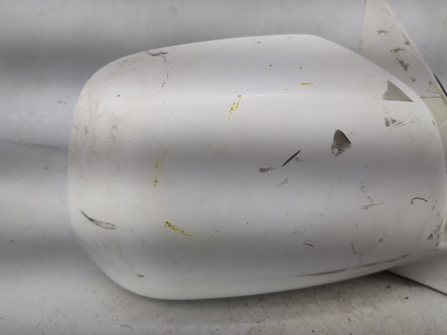 2001-2007 Toyota Highlander Passenger Side View Mirror - Right Door Mirror OEM Used - Oemusedautoparts1.com