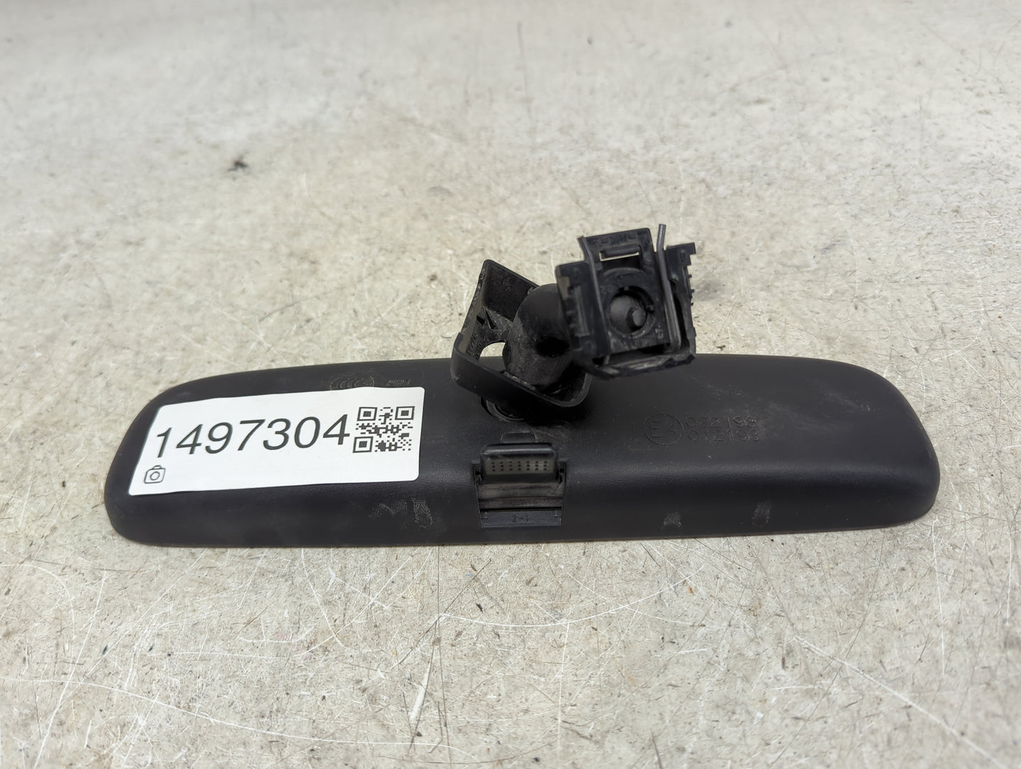 2001-2010 Toyota Highlander Interior Rear View Mirror Replacement OEM P/N:E4 022198 E4 012198 Fits OEM Used Auto Parts - Oem