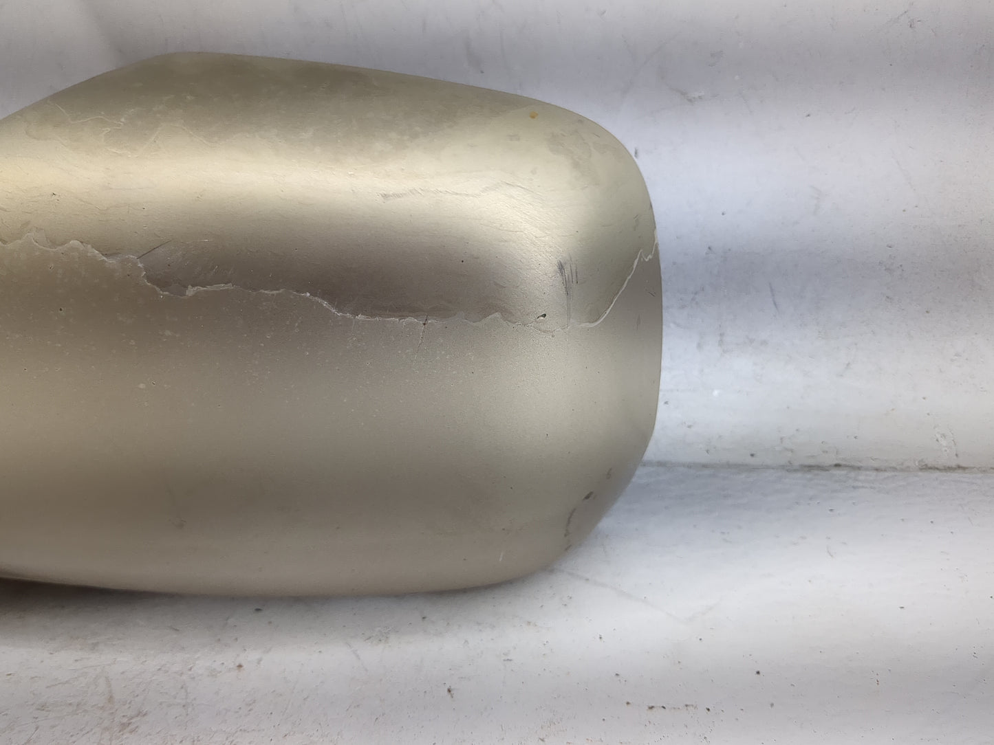 2005 Toyota Highlander Driver Side View Mirror - Left Door Mirror OEM Used - Oemusedautoparts1.com