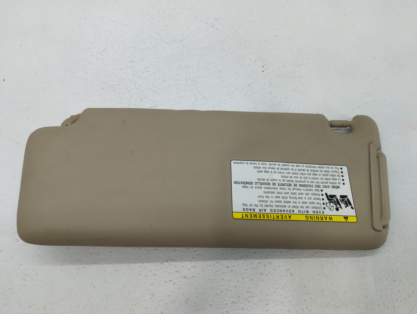 2004-2007 Toyota Highlander Sun Visor Shade Replacement Passenger Right Mirror Fits Fits 2004 2005 2006 2007 OEM Used Auto P