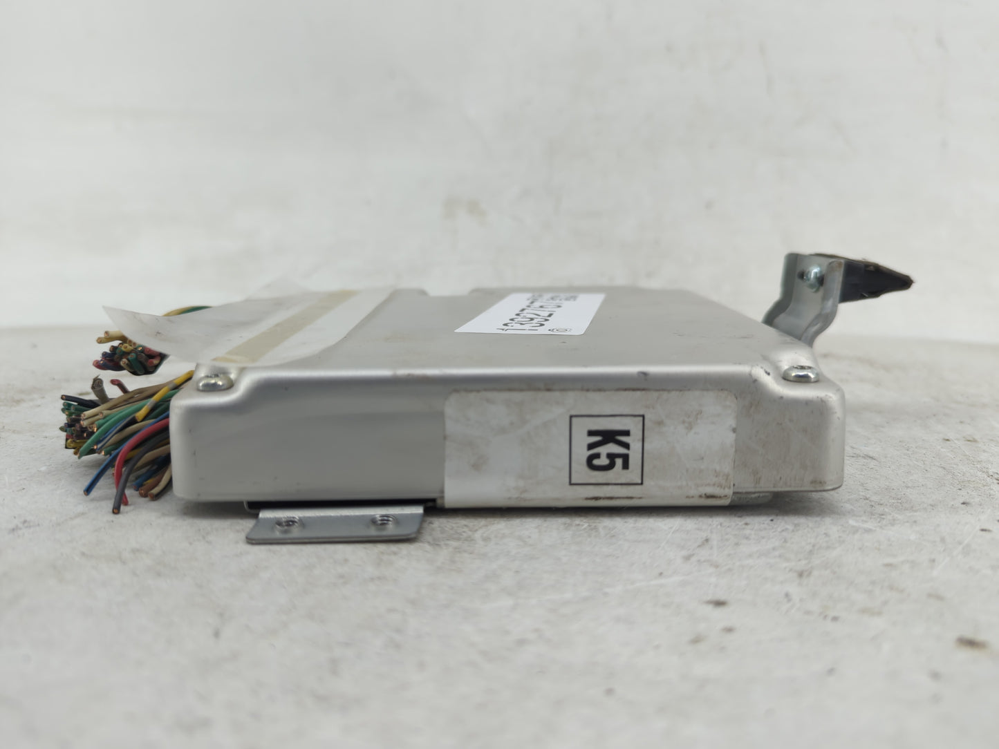 2004-2007 Toyota Matrix PCM Engine Control Computer ECU ECM PCU OEM P/N:89661-02K53 Fits Fits 2004 2005 2006 2007 OEM Used A