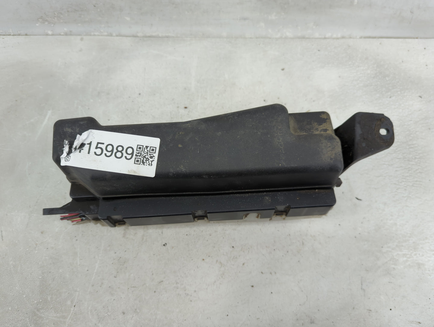 2004-2008 Toyota Matrix Fusebox Fuse Box Panel Relay Module P/N:82662-02130 Fits Fits 2004 2005 2006 2007 2008 OEM Used Auto