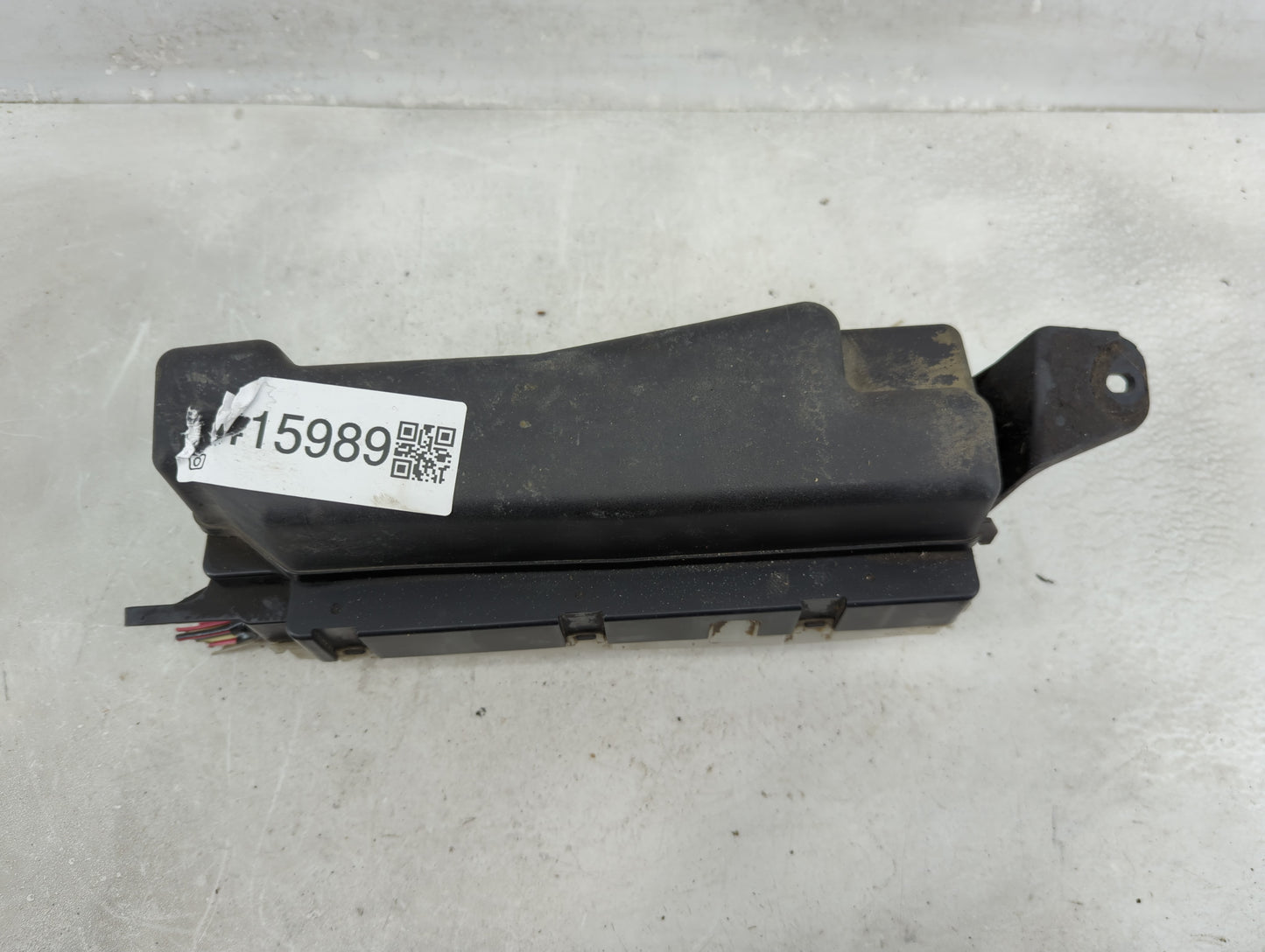2004-2008 Toyota Matrix Fusebox Fuse Box Panel Relay Module P/N:82662-02130 Fits Fits 2004 2005 2006 2007 2008 OEM Used Auto