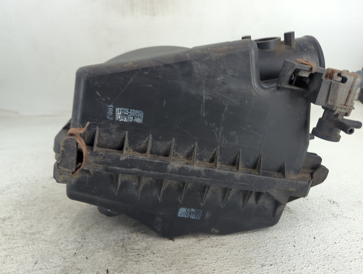 2005 Toyota Matrix Air Cleaner Intake-duct Hose Tube - Oemusedautoparts1.com