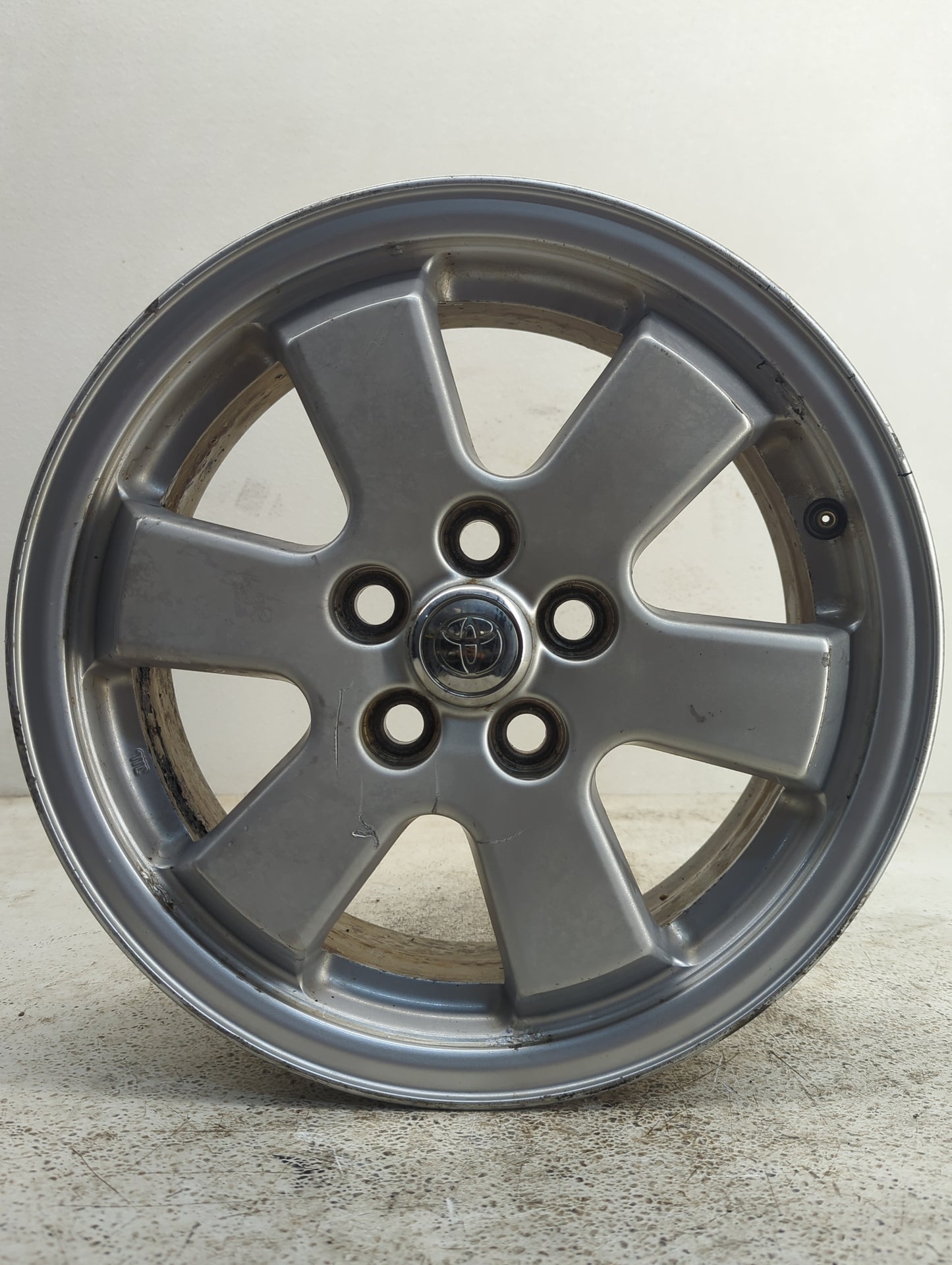2004-2009 Toyota Prius Oem Wheel Rim - Oemusedautoparts1.com