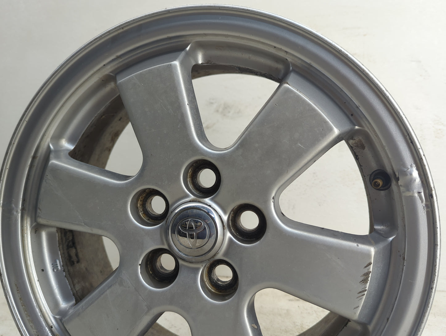 2004-2009 Toyota Prius Oem Wheel Rim - Oemusedautoparts1.com