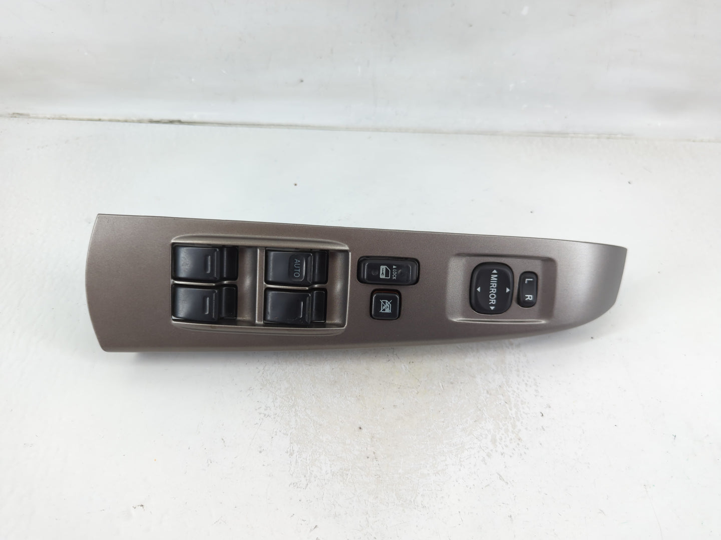 2004-2009 Toyota Prius Master Power Window Switch Replacement Driver Side Left P/N:232-47070 Fits OEM Used Auto Parts - Oemu