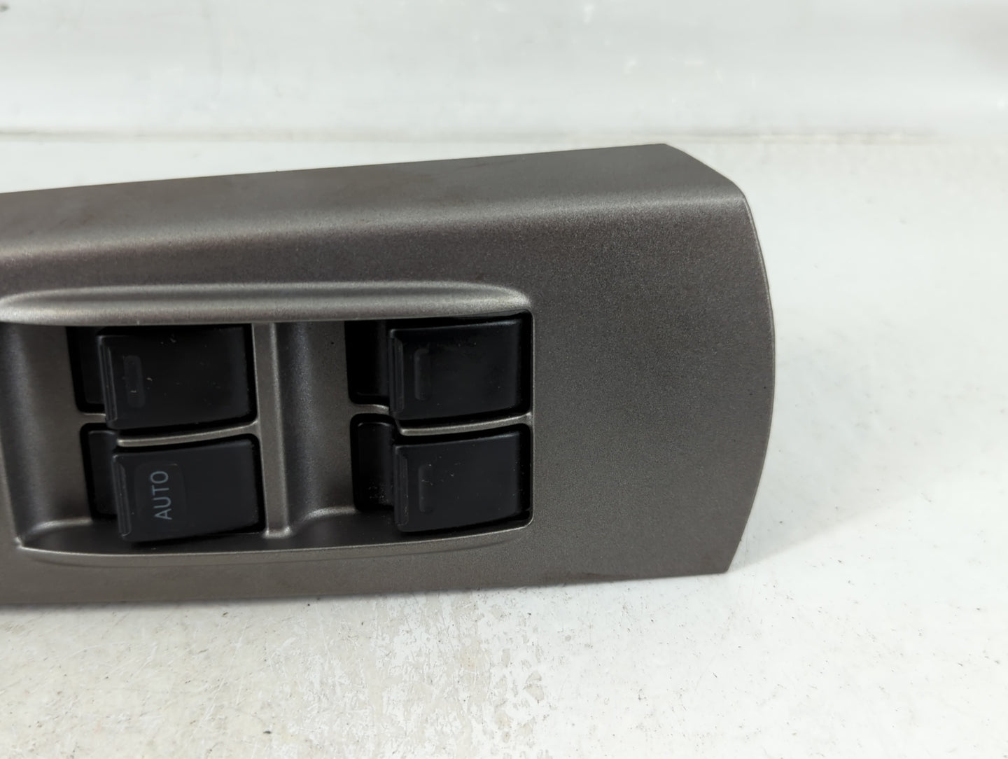 2004-2009 Toyota Prius Master Power Window Switch Replacement Driver Side Left P/N:84820-47050 Fits OEM Used Auto Parts - Oe