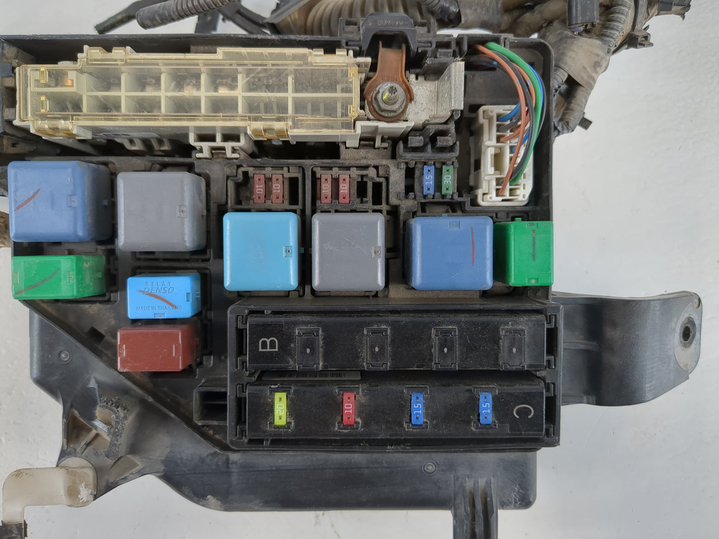 2004-2009 Toyota Prius Fusebox Fuse Box Panel Relay Module Fits Fits 2004 2005 2006 2007 2008 2009 OEM Used Auto Parts - Oem