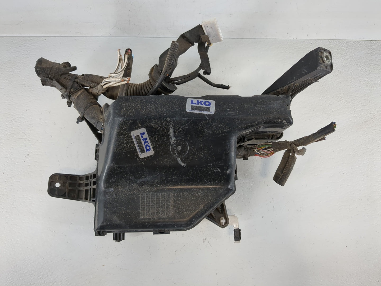 2004-2009 Toyota Prius Fusebox Fuse Box Panel Relay Module Fits Fits 2004 2005 2006 2007 2008 2009 OEM Used Auto Parts - Oem