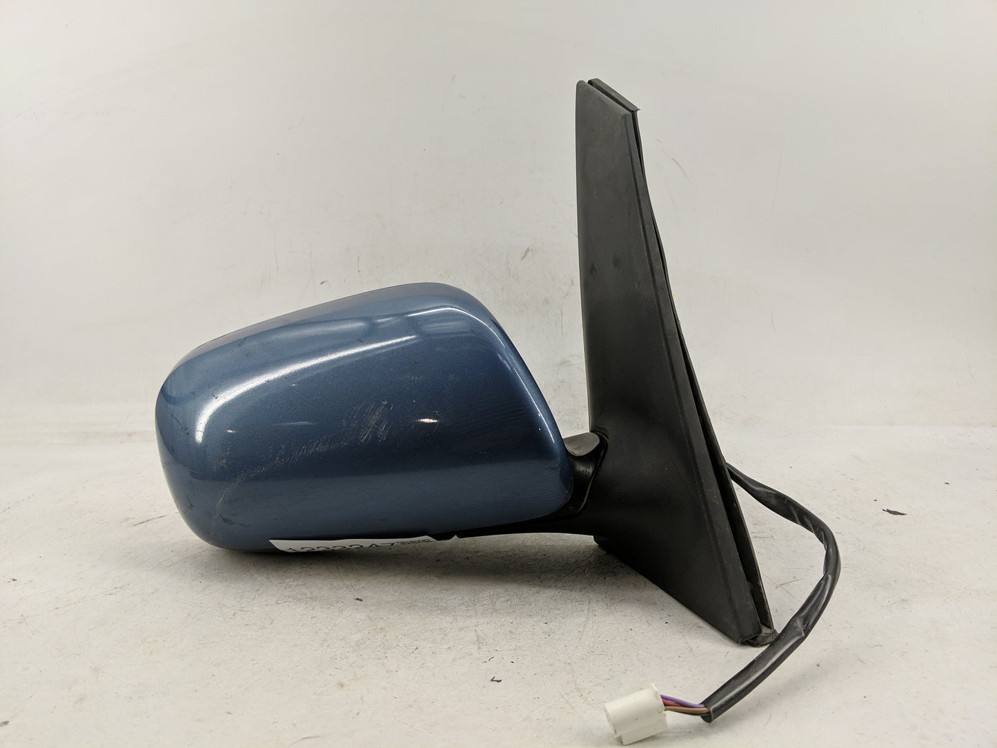 2004-2009 Toyota Prius Passenger Side View Mirror - Right Door Mirror OEM Used - Oemusedautoparts1.com