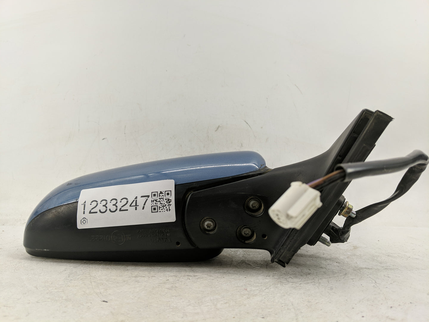 2004-2009 Toyota Prius Passenger Side View Mirror - Right Door Mirror OEM Used - Oemusedautoparts1.com