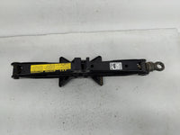 2005 Toyota Prius Spare Scissor Car Jack - Oemusedautoparts1.com