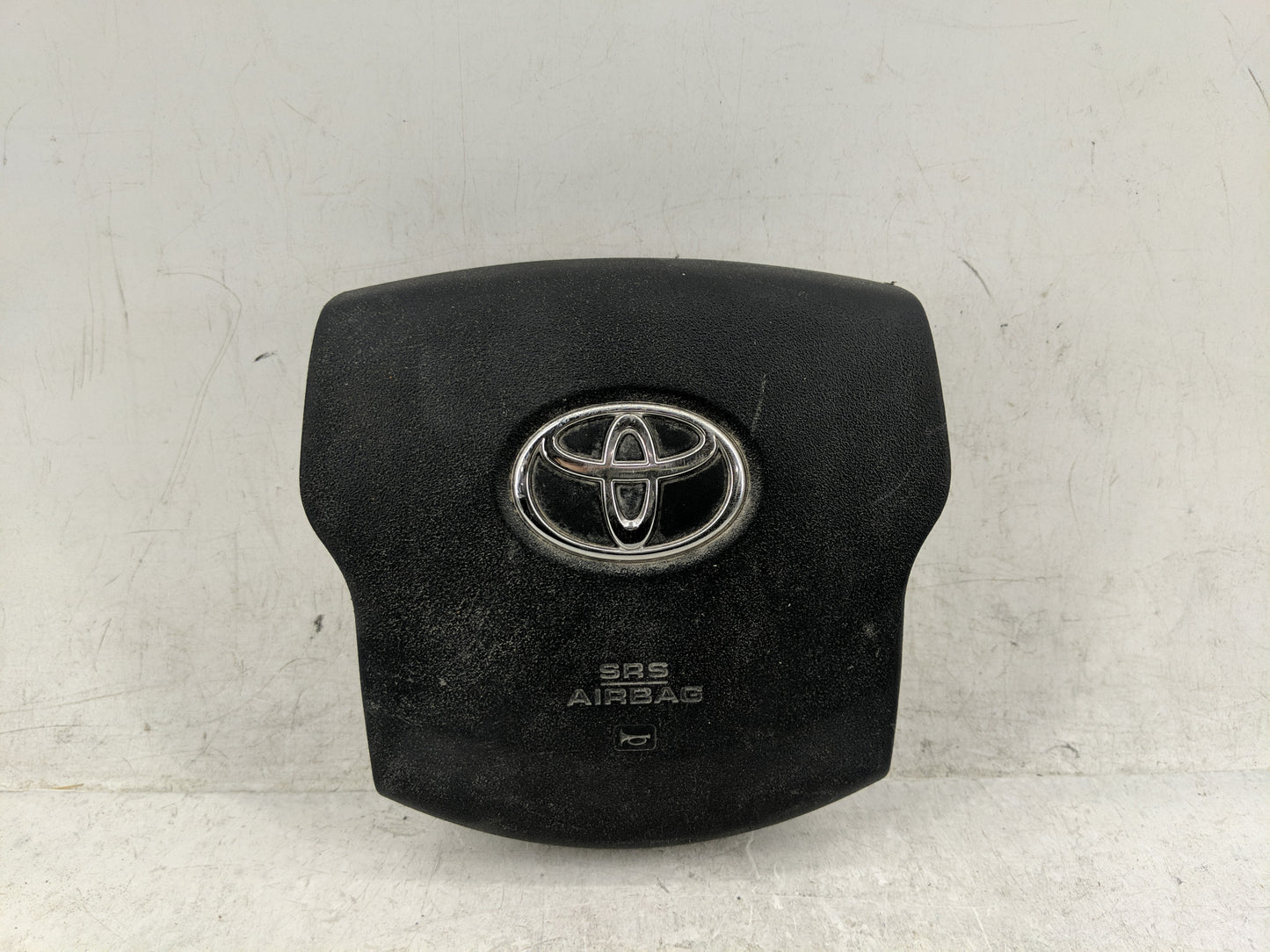 2004-2006 Toyota Prius Air Bag Driver Left Steering Wheel Mounted - Oemusedautoparts1.com