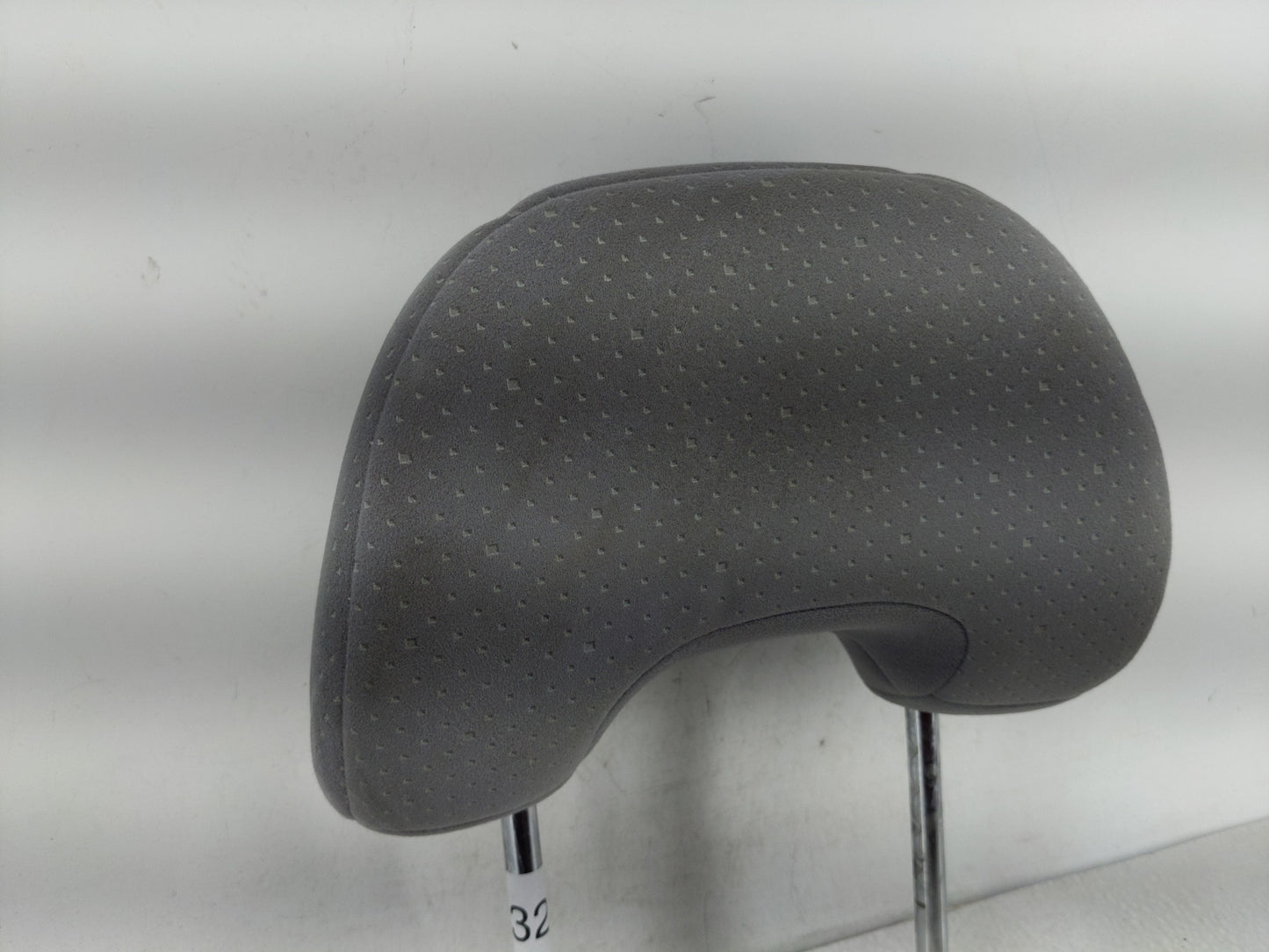2005 Toyota Prius Headrest Head Rest Rear Seat Fits OEM Used Auto Parts - Oemusedautoparts1.com