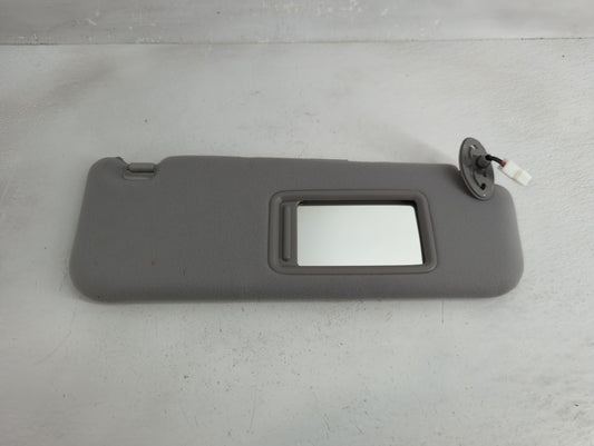 2005 Toyota Prius Sun Visor Shade Replacement Passenger Right Mirror Fits OEM Used Auto Parts - Oemusedautoparts1.com