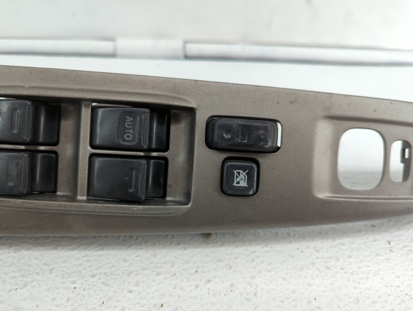 2004-2009 Toyota Prius Master Power Window Switch Replacement Driver Side Left P/N:74231-47090 84820-47021 Fits OEM Used Aut